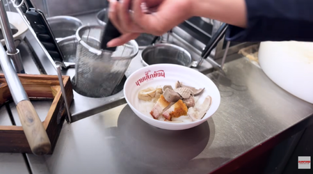 ถอดรหัสความสำเร็จ "ก๋วยจั๊บนายเล็กอ้วน เยาวราช" จากร้านเดียวสู่ 22 สาขา